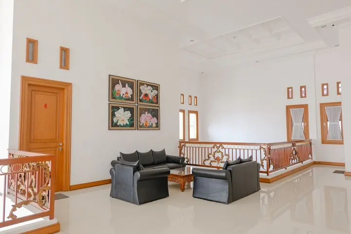 Маланг: Daffi Family Residence by OYO Rooms