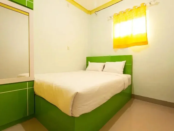 Медан: Dinda Residence by OYO Rooms