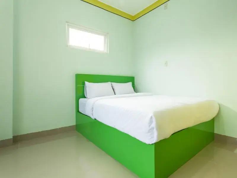 Медан: Dinda Residence by OYO Rooms