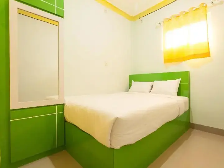 Медан: Dinda Residence by OYO Rooms