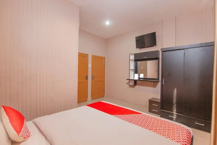 Пематангсиантар: Residence 68 by OYO Rooms