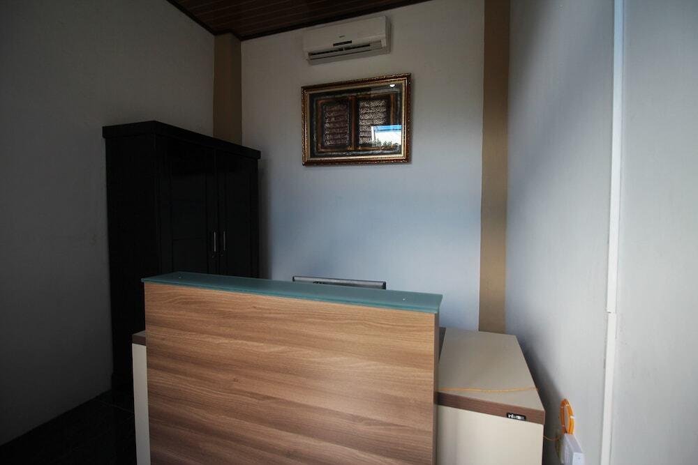 Wisma Fahza by OYO Rooms — фото 1