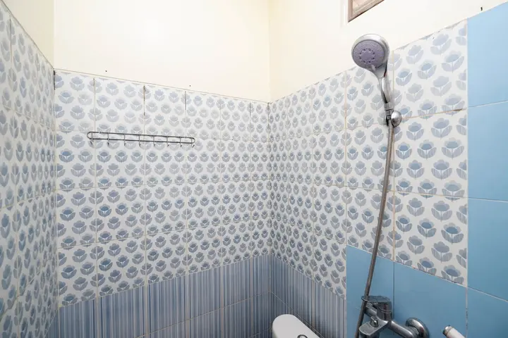 Семаранг: Trision Hostel by OYO Rooms