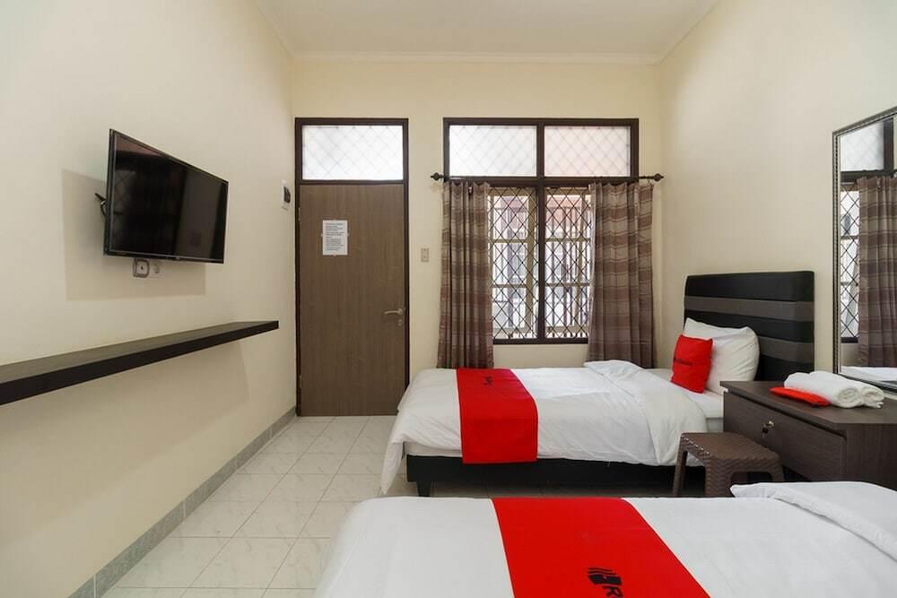 Чиребон: Kost Bale Cangkring by RedDoorz