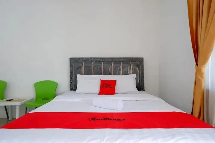 Палу: Di Trend Guesthouse by RedDoorz