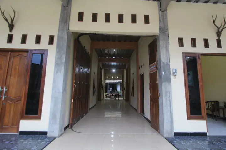 Боробудур: Homestay Sekar