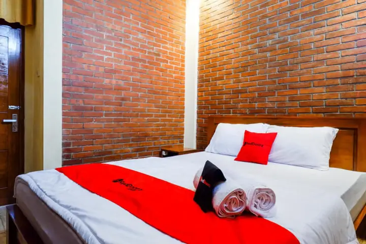 Cozy Stay Hotel Syariah by RedDoorz — фото 4
