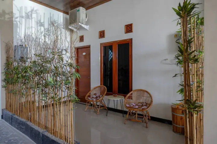 Батуретно: Cozy Stay Hotel Syariah by RedDoorz