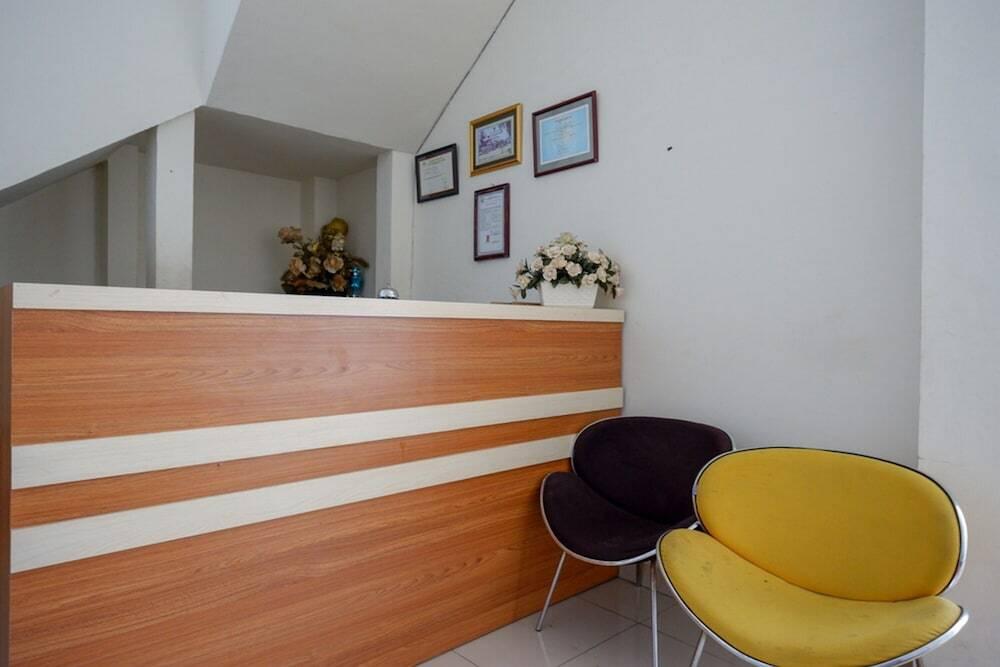 Палу: RedDoorz @ Hotel Bumi Palupy