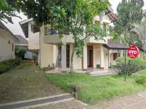 Чипанас: Yasmin Cakrawala Syariah by Oyo Rooms