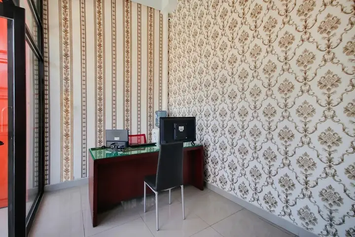 Медан: Shinta Guesthouse by OYO Rooms