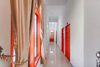 Медан: Shinta Guesthouse by OYO Rooms