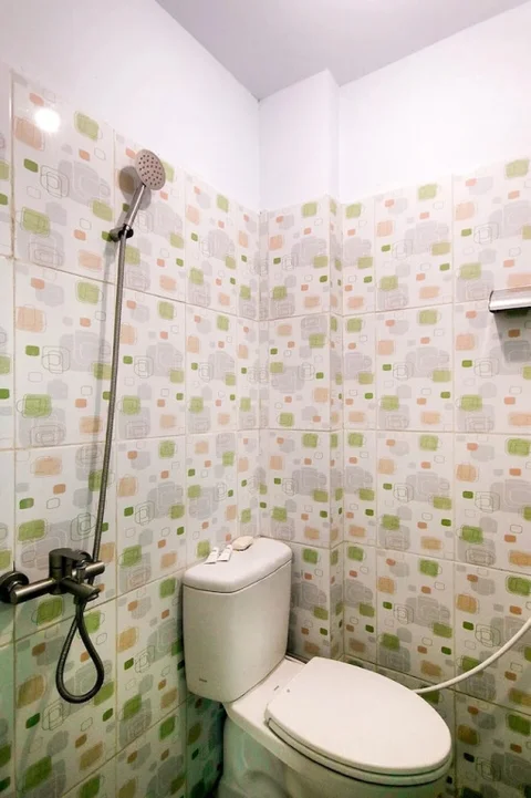 Медан: Shinta Guesthouse by OYO Rooms