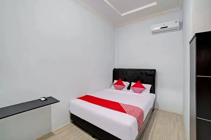 Медан: Madina Residence by OYO Rooms