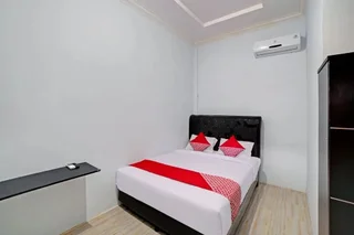 Медан: Madina Residence by OYO Rooms