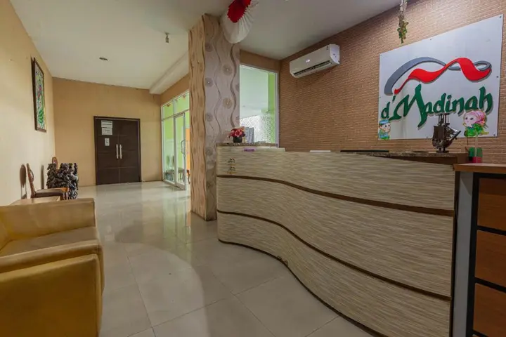 Сукохарджо: D'Madinah Residence@Gentan