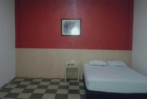 Пеканбару: Holiday Hotel