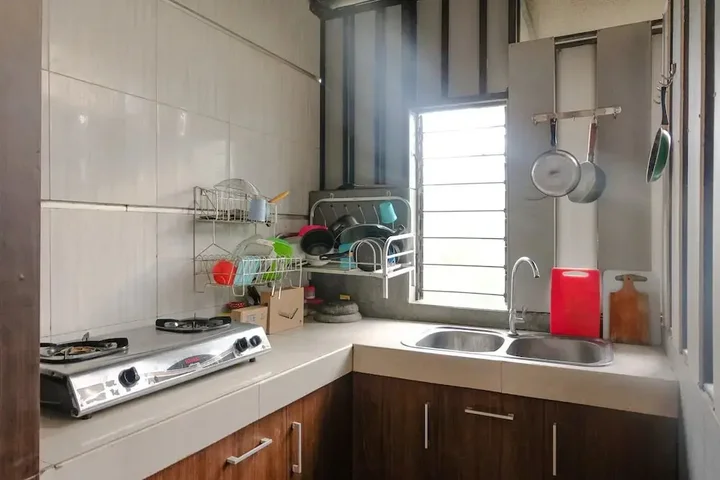 Маланг: Gerbera House - Kos Putri by OYO Rooms