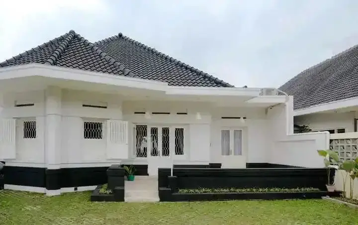 Guest House Selasar Syariah by OYO Rooms — фото 1