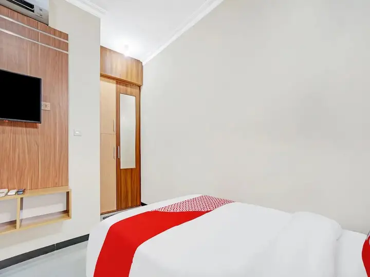 Avisha Guest House Syariah by OYO Rooms — фото 4