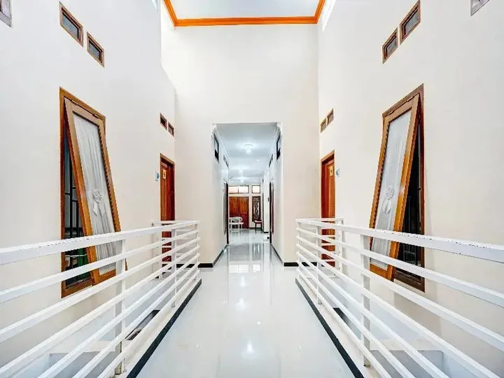 Маланг: Avisha Guest House Syariah by OYO Rooms