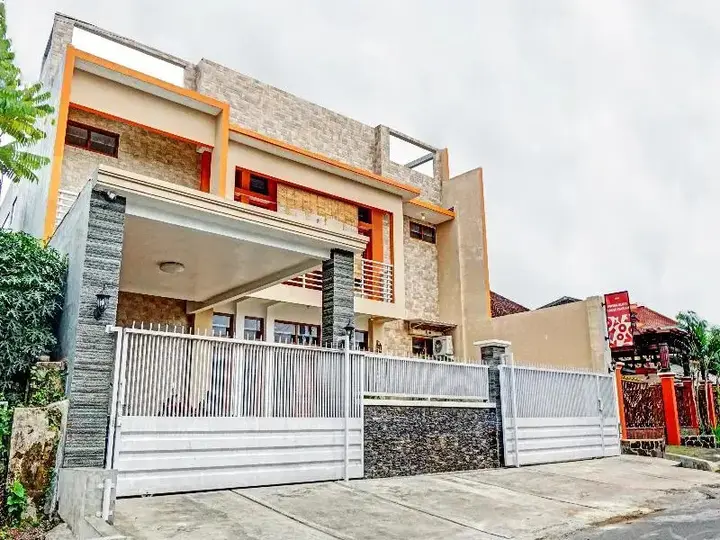 Маланг: Avisha Guest House Syariah by OYO Rooms