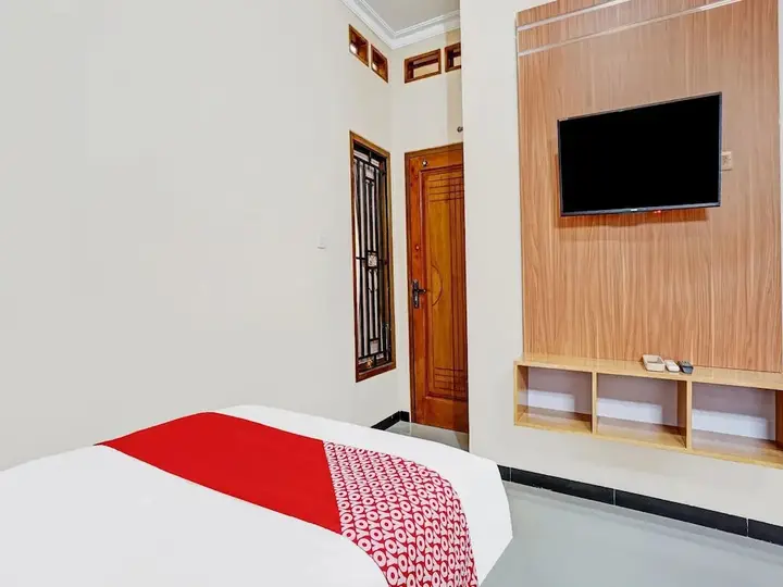 Avisha Guest House Syariah by OYO Rooms — фото 3