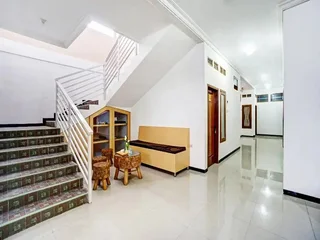 Маланг: Avisha Guest House Syariah by OYO Rooms