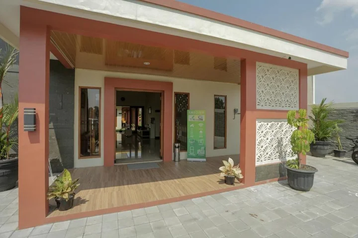 Суракарта: IDR Green Guest House Syariah by Reddoorz