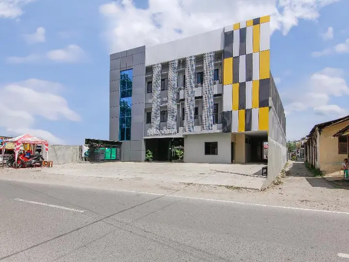 Медан: Millenium Inn by OYO Rooms