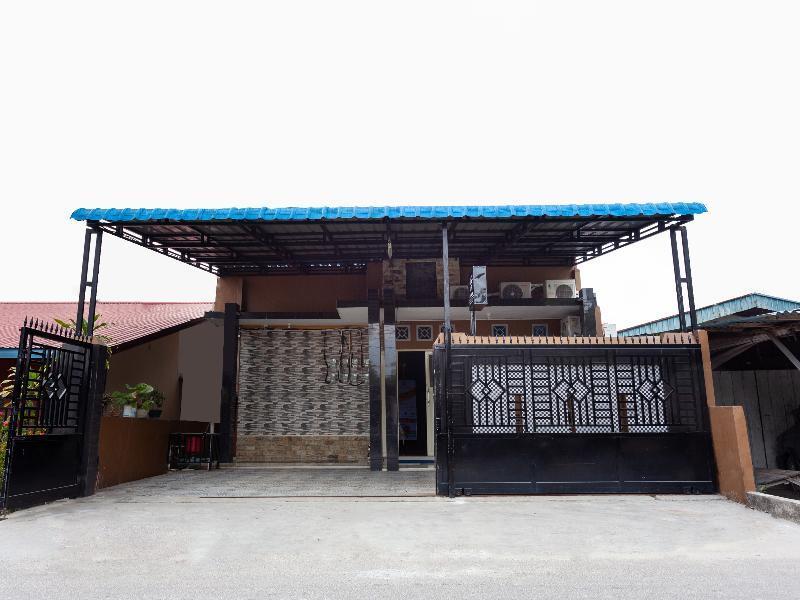 Дюмай: Oyo Life 2923 Lavenia Kost 2