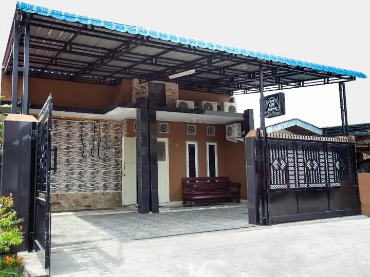 Дюмай: Oyo Life 2923 Lavenia Kost 2