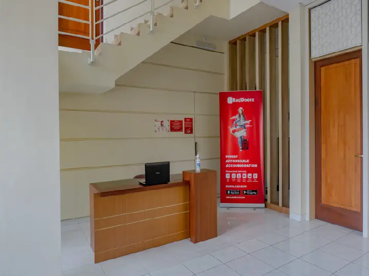 Батуретно: RedDoorz near Jogja City Mall 4