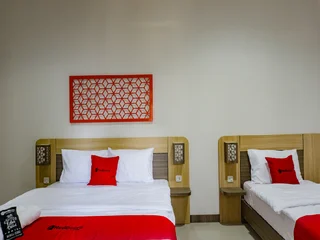 Батуретно: RedDoorz near Jogja City Mall 4