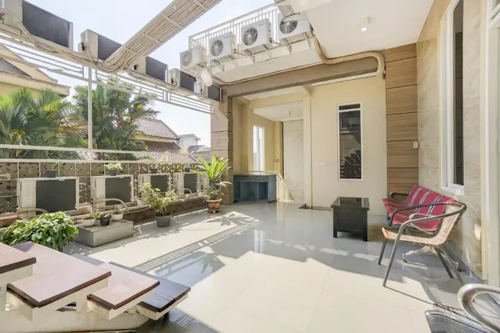 Маланг: Omahkoe Guest House Syariah by OYO Rooms