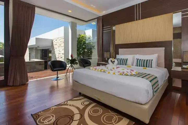 Беноа: The Reiko Villa Bali