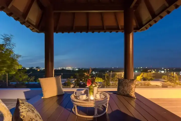 Беноа: The Reiko Villa Bali