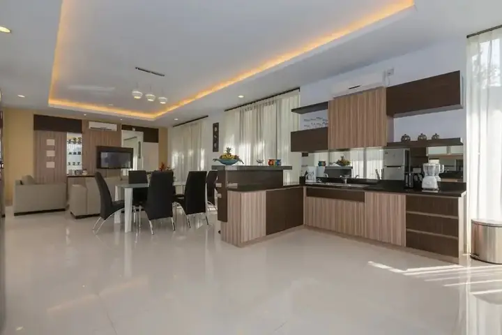 Беноа: The Reiko Villa Bali