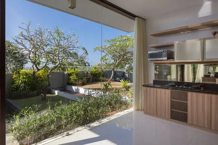 Беноа: The Reiko Villa Bali
