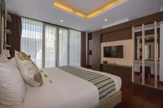 Беноа: The Reiko Villa Bali