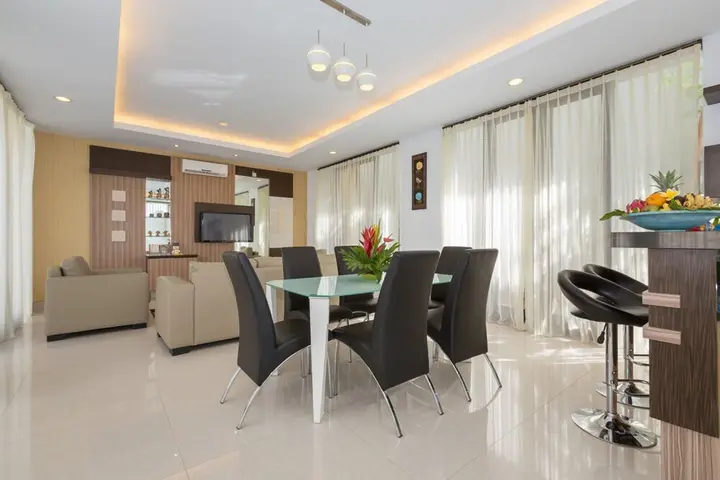 Беноа: The Reiko Villa Bali