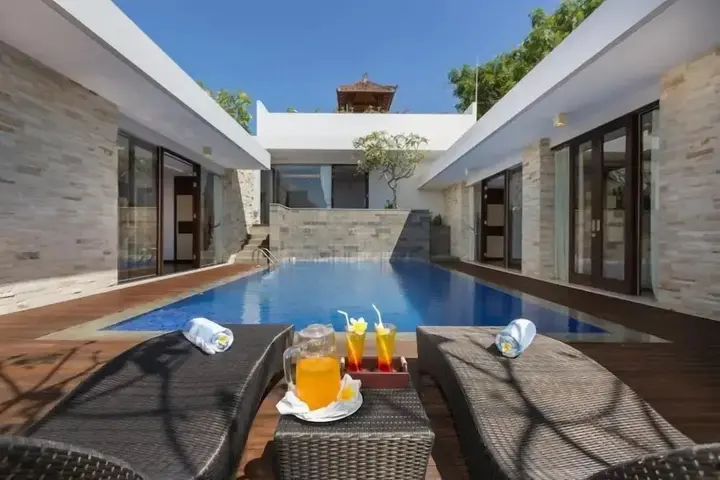 Беноа: The Reiko Villa Bali