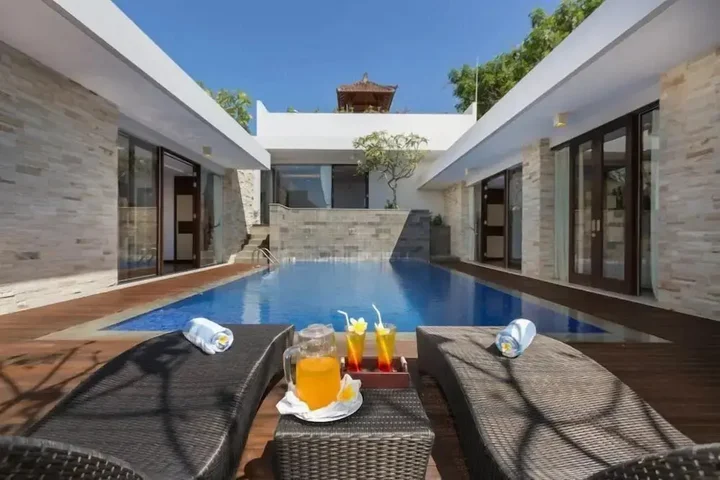 Беноа: The Reiko Villa Bali