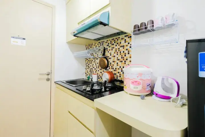 Тангеранг: Simple Furnished Studio 19 Avenue Apartment