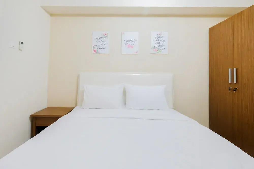Simple Furnished Studio 19 Avenue Apartment — фото 3