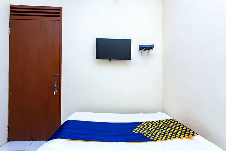 Вонособо: SPOT ON 2719 Homestay Rizqi Syariah - Hostel