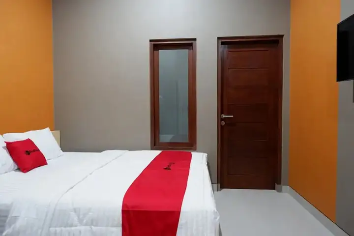 RedDoorz Syariah near Stasiun Tegal — фото 2