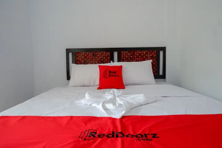 RedDoorz Syariah near Alun Alun Balai Kota Tegal — фото 6