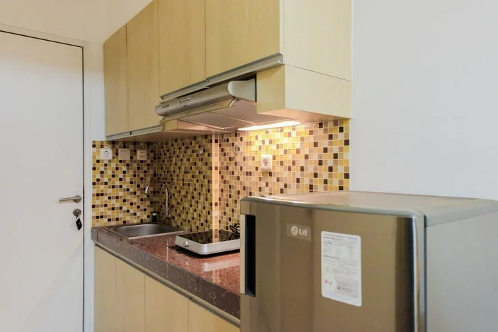 Тангеранг: Best Price Studio Apartment at Tamansari Skylounge
