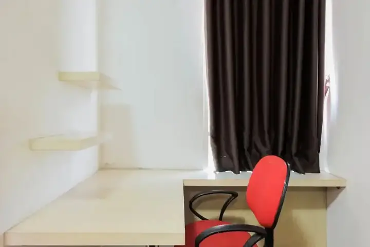 Best Price Studio Apartment at Tamansari Skylounge — фото 2
